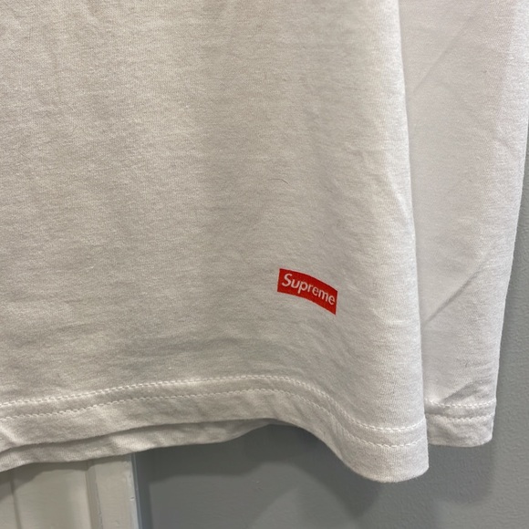 Supreme X Hanes White T-Shirt - Picture 3 of 5